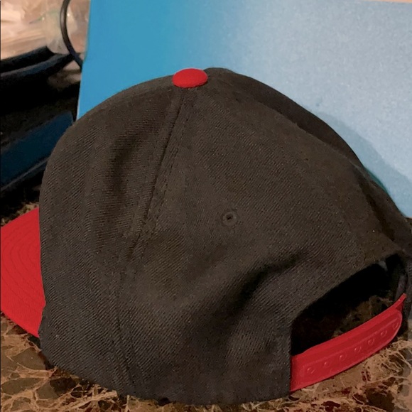 OBEY strapback hat. - Picture 2 of 2